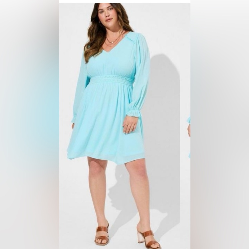 Torrid Blue V Neck Mini Dress with Long Sleeves - 4X Button Back